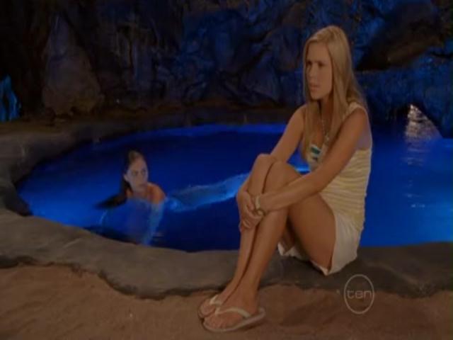 VampireDiariesWorld-dot-org_H20JustAddWater-S02e04-0454.jpg VampireDiariesWorld-dot-org_H20JustAddWater-S02e04-0454.jpg