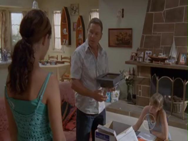 VampireDiariesWorld-dot-org_H20JustAddWater-S02e05-1238.jpg
