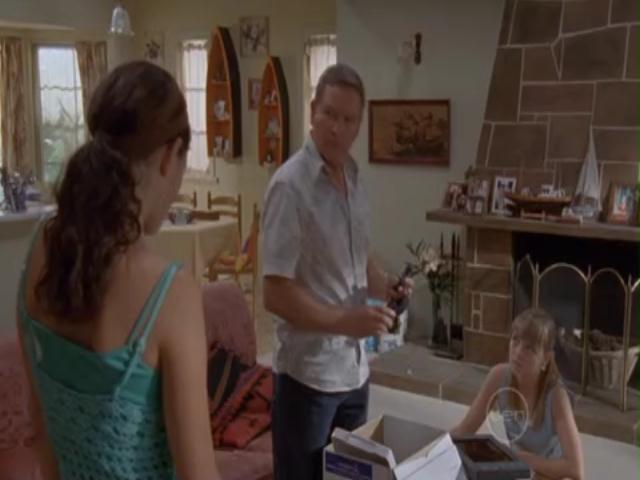 VampireDiariesWorld-dot-org_H20JustAddWater-S02e05-1255.jpg