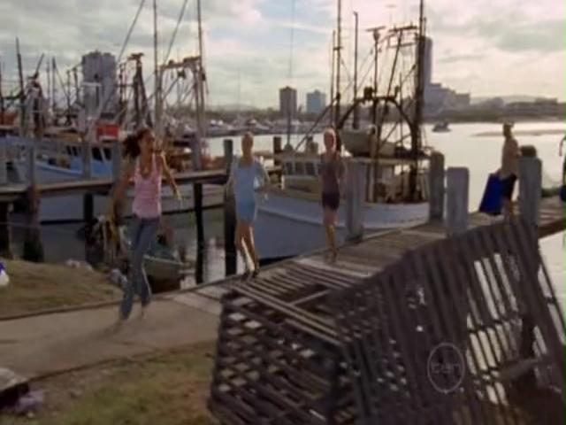 VampireDiariesWorld-dot-org_H20JustAddWater-S02e07-0967.jpg