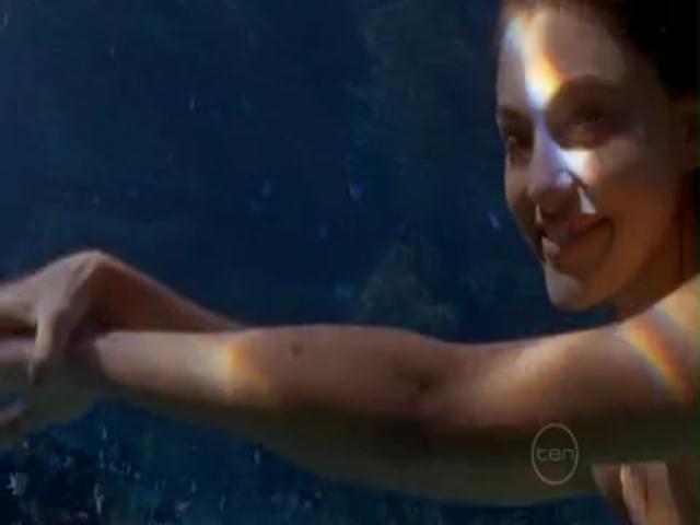 VampireDiariesWorld-dot-org_H20JustAddWater-S02e08-0124.jpg