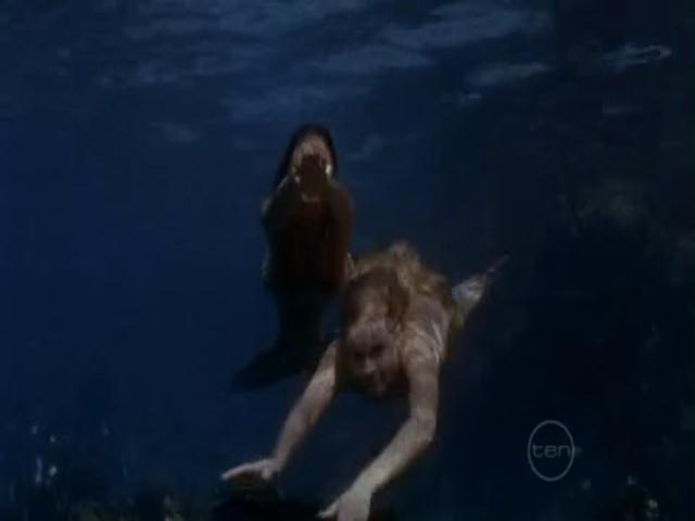 VampireDiariesWorld-dot-org_H20JustAddWater-S02e08-0125.jpg