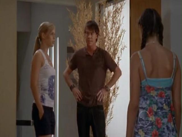 VampireDiariesWorld-dot-org_H20JustAddWater-S02e08-0789.jpg