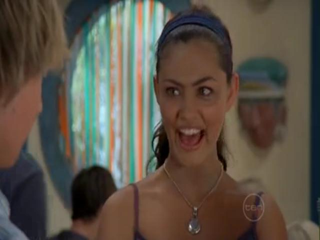 VampireDiariesWorld-dot-org_H20JustAddWater-S02e09-0102.jpg
