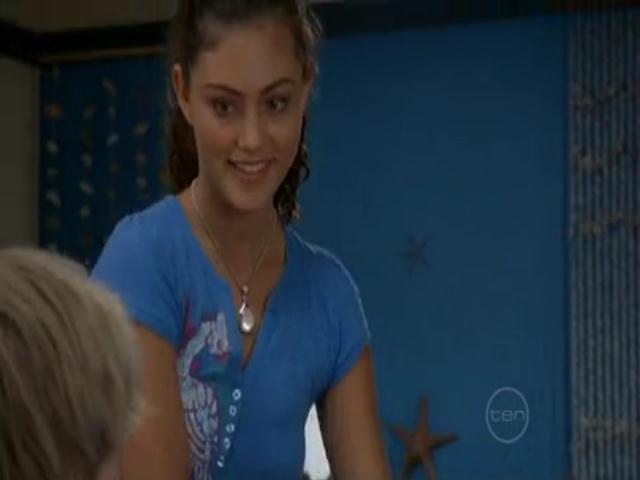 VampireDiariesWorld-dot-org_H20JustAddWater-S02e09-0499.jpg