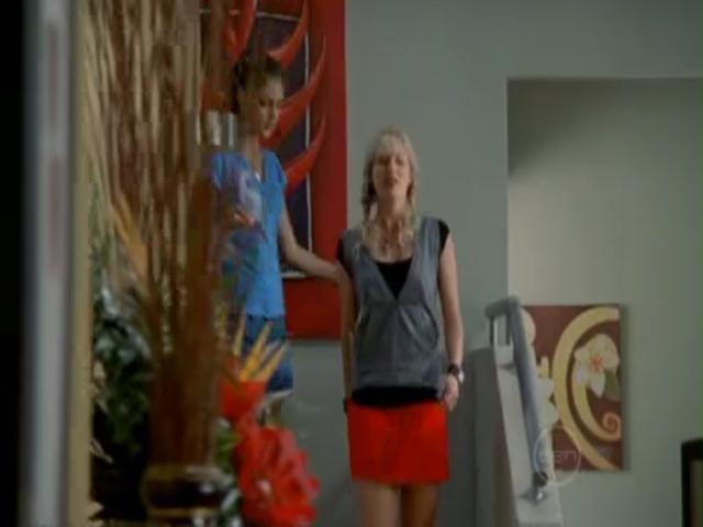 VampireDiariesWorld-dot-org_H20JustAddWater-S02e09-0997.jpg