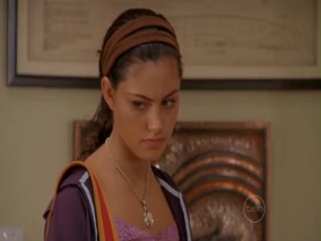 VampireDiariesWorld-dot-org_H20JustAddWater-S02e10-0005.jpg