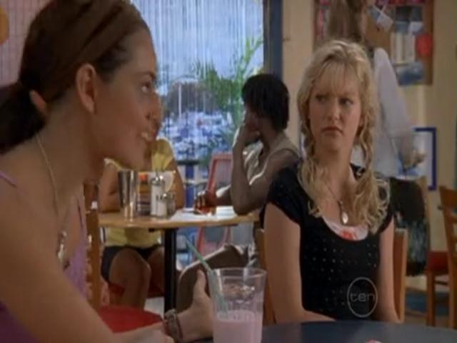 VampireDiariesWorld-dot-org_H20JustAddWater-S02e10-0051.jpg