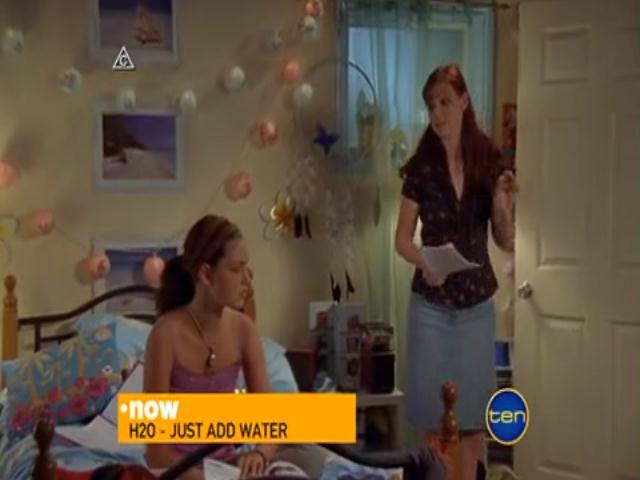 VampireDiariesWorld-dot-org_H20JustAddWater-S02e10-0333.jpg