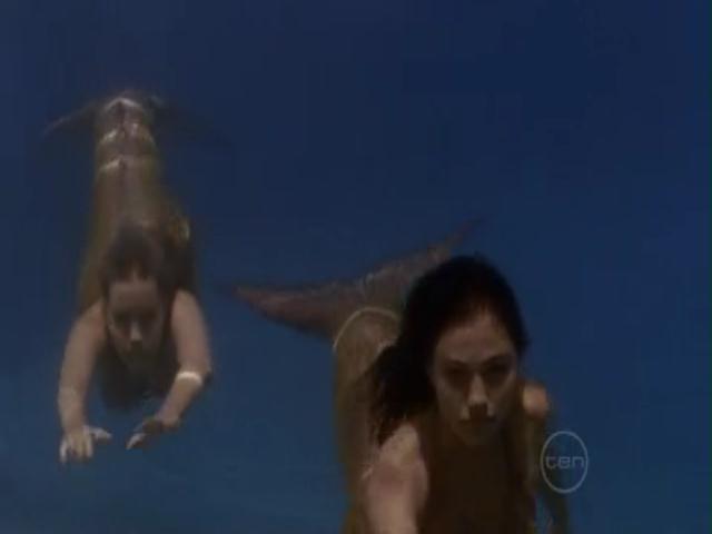 VampireDiariesWorld-dot-org_H20JustAddWater-S02e11-0581.jpg