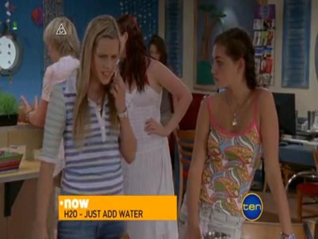 VampireDiariesWorld-dot-org_H20JustAddWater-S02e11-0972.jpg