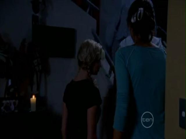 VampireDiariesWorld-dot-org_H20JustAddWater-S02e12-1154.jpg