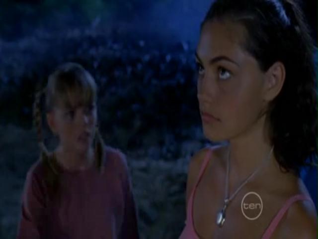 VampireDiariesWorld-dot-org_H20JustAddWater-S02e13-0649.jpg