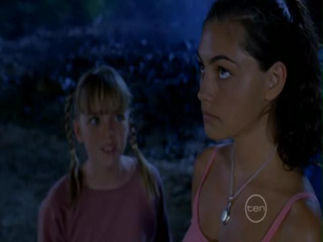 VampireDiariesWorld-dot-org_H20JustAddWater-S02e13-0655.jpg