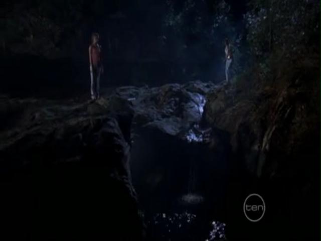 VampireDiariesWorld-dot-org_H20JustAddWater-S02e13-0968.jpg