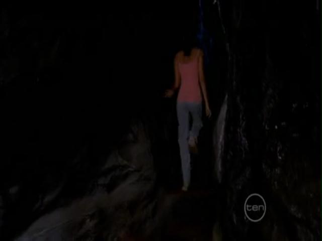 VampireDiariesWorld-dot-org_H20JustAddWater-S02e13-0995.jpg