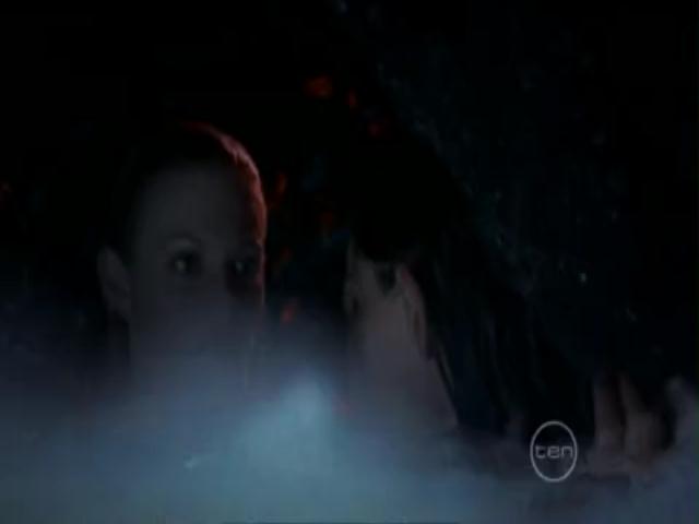 VampireDiariesWorld-dot-org_H20JustAddWater-S02e13-1084.jpg