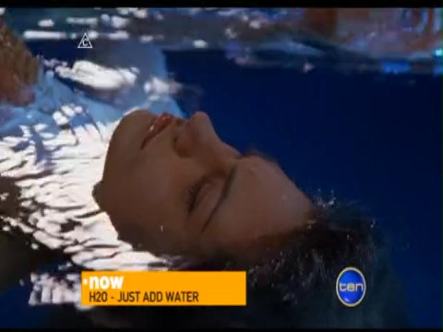 VampireDiariesWorld-dot-org_H20JustAddWater-S02e14-0389.jpg