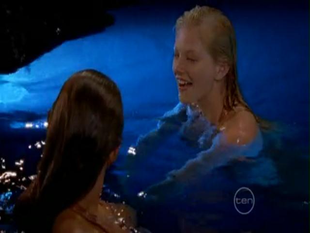 VampireDiariesWorld-dot-org_H20JustAddWater-S02e17-0057.jpg