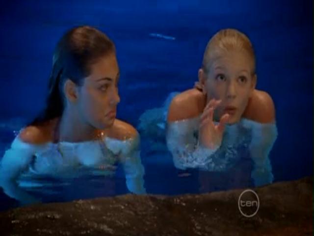 VampireDiariesWorld-dot-org_H20JustAddWater-S02e19-0053.jpg