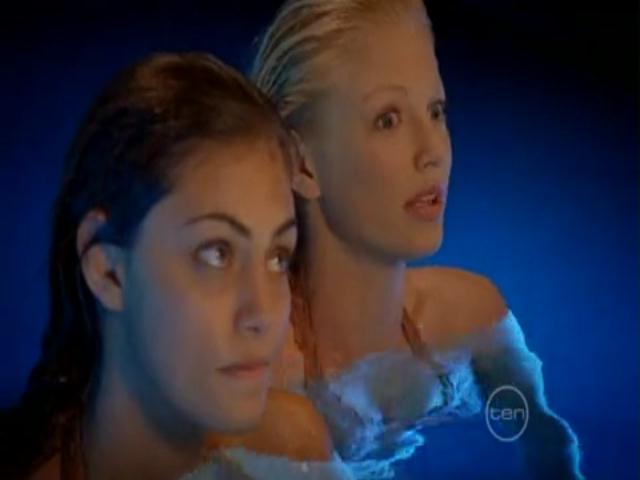 VampireDiariesWorld-dot-org_H20JustAddWater-S02e19-0057.jpg