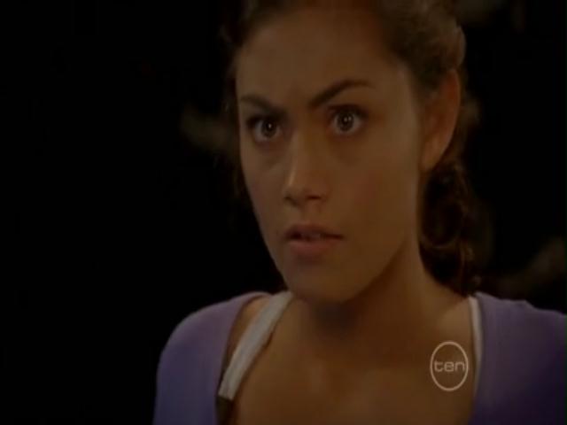 VampireDiariesWorld-dot-org_H20JustAddWater-S02e19-0894.jpg