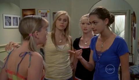 VampireDiariesWorld-dot-org_H20JustAddWater-S02e20-1033.jpg VampireDiariesWorld-dot-org_H20JustAddWater-S02e20-1033.jpg