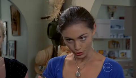 VampireDiariesWorld-dot-org_H20JustAddWater-S02e20-1039.jpg VampireDiariesWorld-dot-org_H20JustAddWater-S02e20-1039.jpg