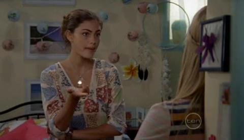 VampireDiariesWorld-dot-org_H20JustAddWater-S02e22-0257.jpg