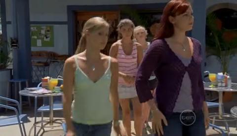 VampireDiariesWorld-dot-org_H20JustAddWater-S02e26-0086.jpg VampireDiariesWorld-dot-org_H20JustAddWater-S02e26-0086.jpg