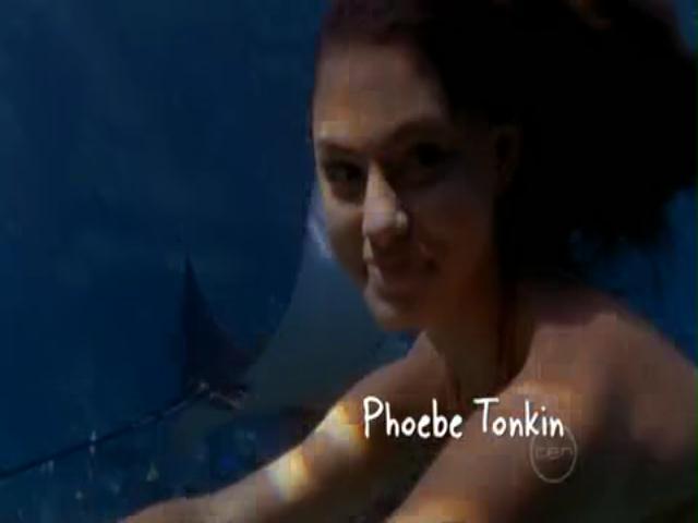 VampireDiariesWorld-dot-org_H20JustAddWater-S02-Openingcredits-1429.jpg