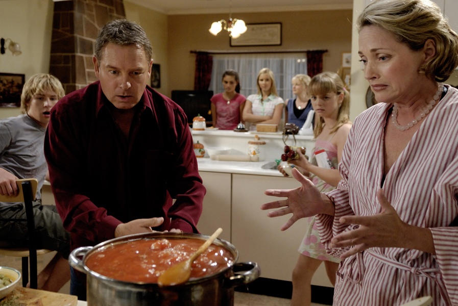 2x06-004.jpg