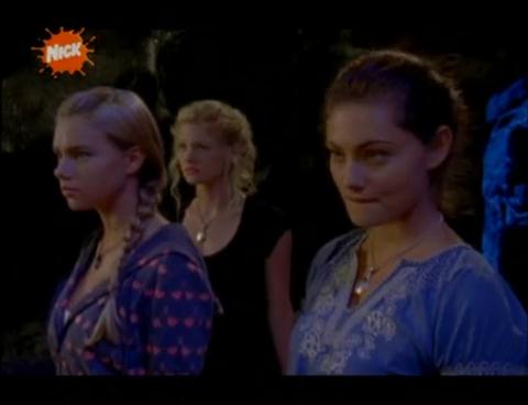 VampireDiariesWorld-dot-org_H20JustAddWater-S03E02-1275.jpg