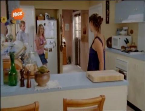 VampireDiariesWorld-dot-org_H20JustAddWater-S03E04-0173.jpg
