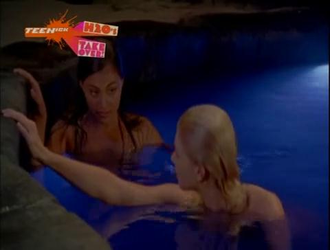 VampireDiariesWorld-dot-org_H20JustAddWater-S03E06-0299.jpg VampireDiariesWorld-dot-org_H20JustAddWater-S03E06-0299.jpg