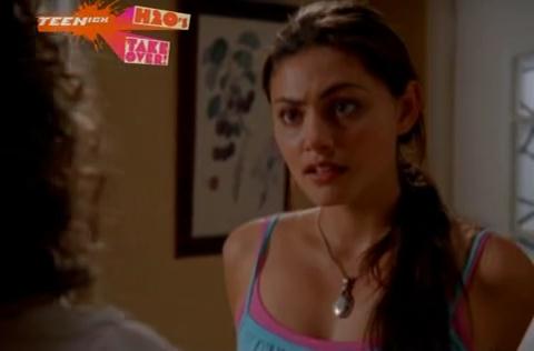 VampireDiariesWorld-dot-org_H20JustAddWater-S03E07-0943.jpg