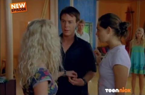 VampireDiariesWorld-dot-org_H20JustAddWater-S03E16-1209.jpg