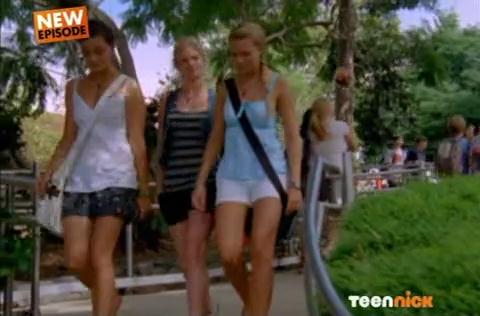 VampireDiariesWorld-dot-org_H20JustAddWater-S03E22-1233.jpg VampireDiariesWorld-dot-org_H20JustAddWater-S03E22-1233.jpg