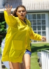 3x09-002.jpg