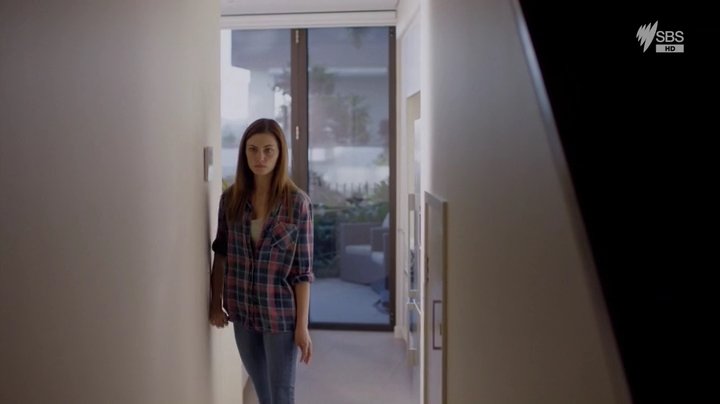 VampireDiariesWorld-dot-nl_SafeHarbour0510.jpg