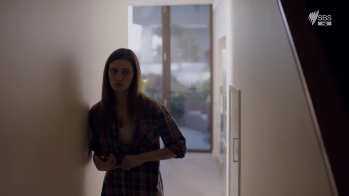 VampireDiariesWorld-dot-nl_SafeHarbour0514.jpg