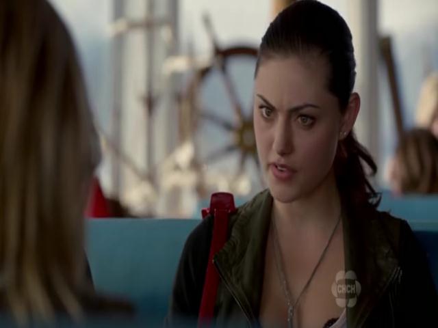 VampireDiariesWorld-dot-org_TheSecretCircle-S01E01-0250.jpg