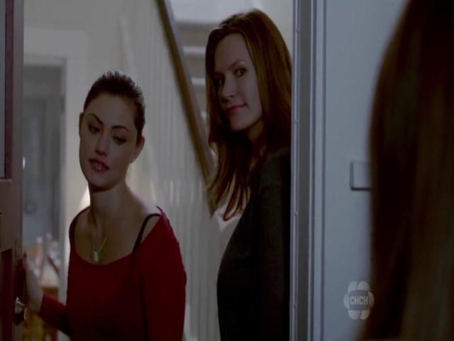VampireDiariesWorld-dot-org_TheSecretCircle-S01E01-0506.jpg