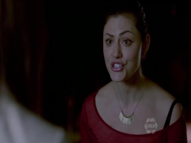 VampireDiariesWorld-dot-org_TheSecretCircle-S01E01-0544.jpg