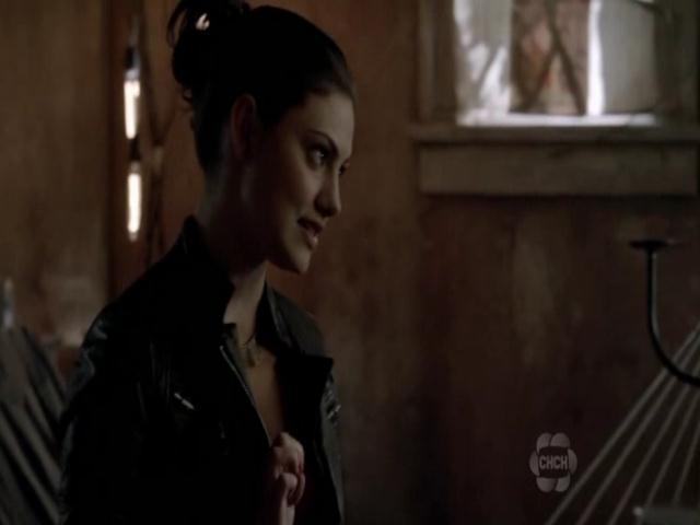 VampireDiariesWorld-dot-org_TheSecretCircle-S01E01-0952.jpg