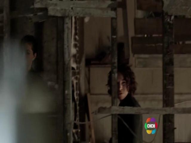 VampireDiariesWorld-dot-org_TheSecretCircle-S01E01-1190.jpg
