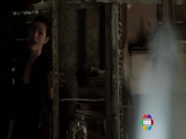VampireDiariesWorld-dot-org_TheSecretCircle-S01E01-1191.jpg