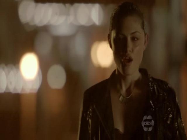 VampireDiariesWorld-dot-org_TheSecretCircle-S01E01-1498.jpg