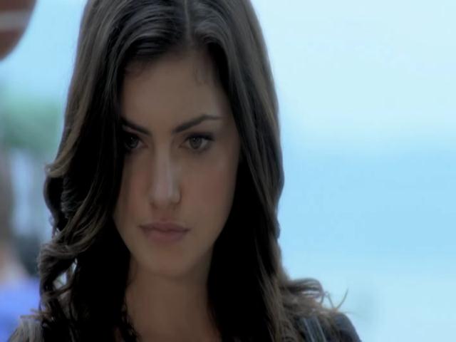 VampireDiariesWorld-dot-org_TheSecretCircle-S01E02-0748.jpg