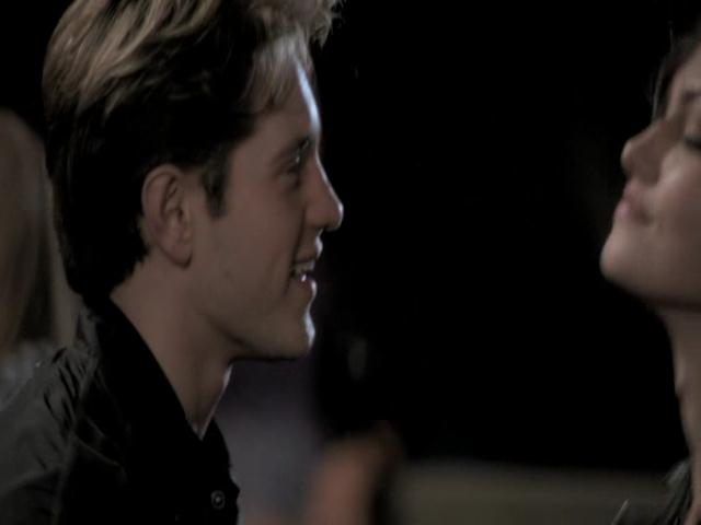 VampireDiariesWorld-dot-org_TheSecretCircle-S01E02-1464.jpg